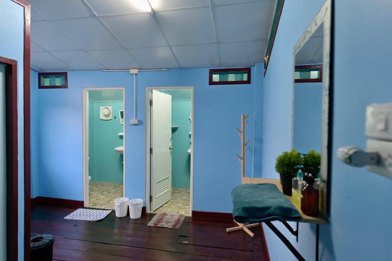 Rub Lom Chom Klong Homestay チュンポーン エクステリア 写真